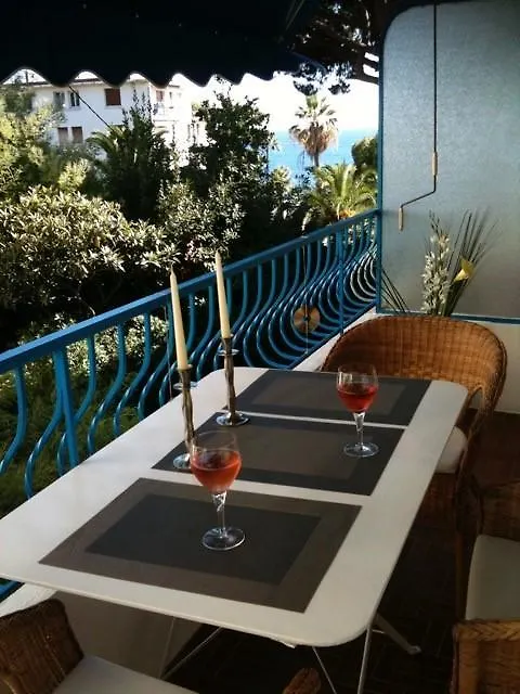 Studio Long Beach Hotel Cannes France