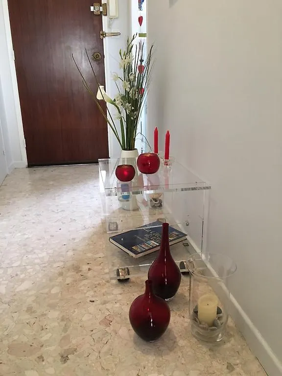 Apartment Studio Long Beach Hotel Cannes France